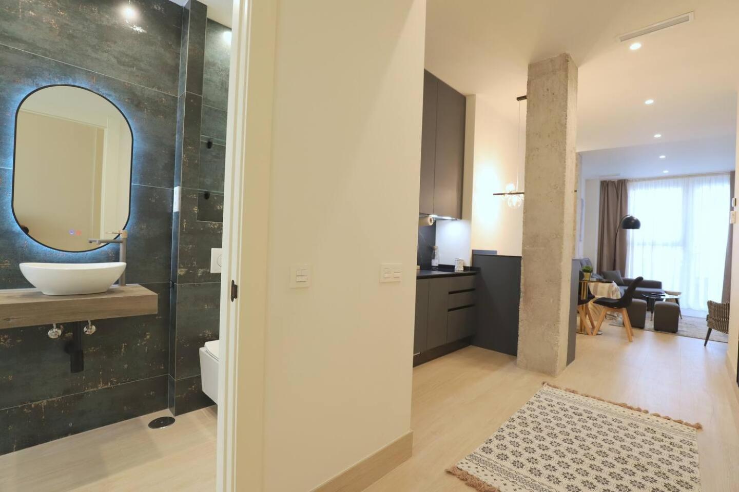 Apartamentos Orilla Del Bernabeu 마드리드 외부 사진