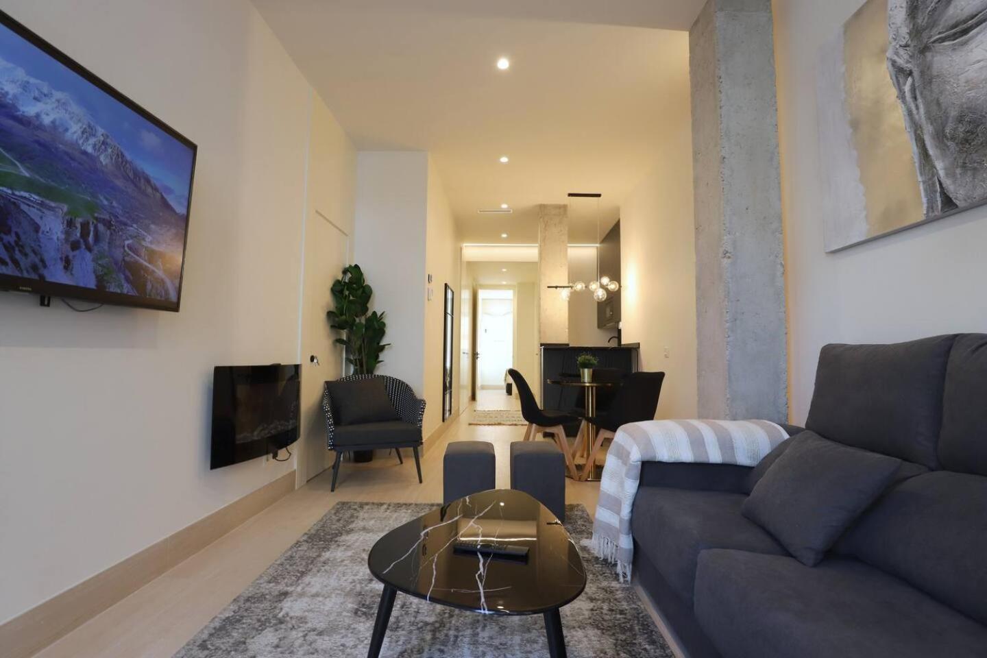 Apartamentos Orilla Del Bernabeu 마드리드 외부 사진